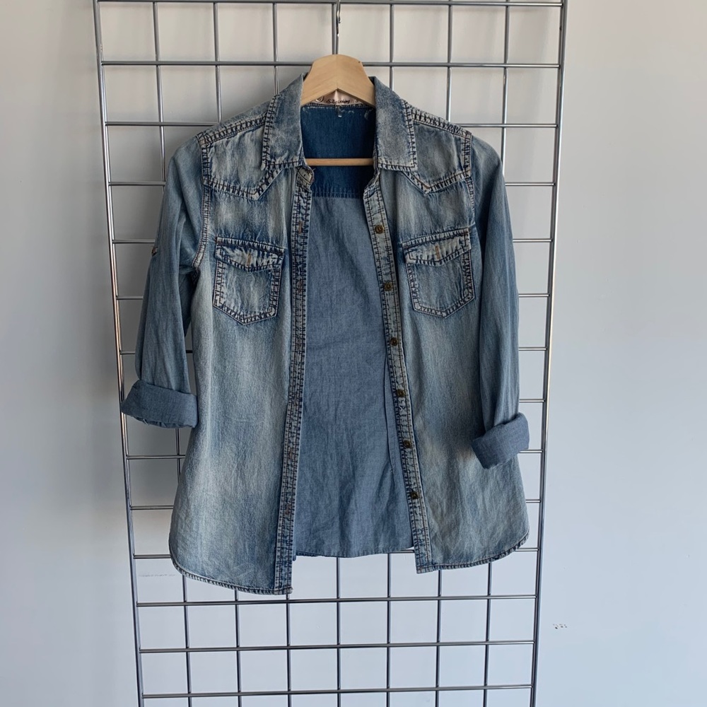 Denim blouse